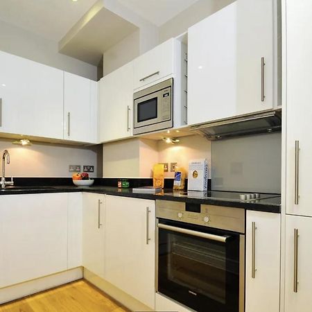 Entire London Studio With Kitchenette Apartment ภายนอก รูปภาพ