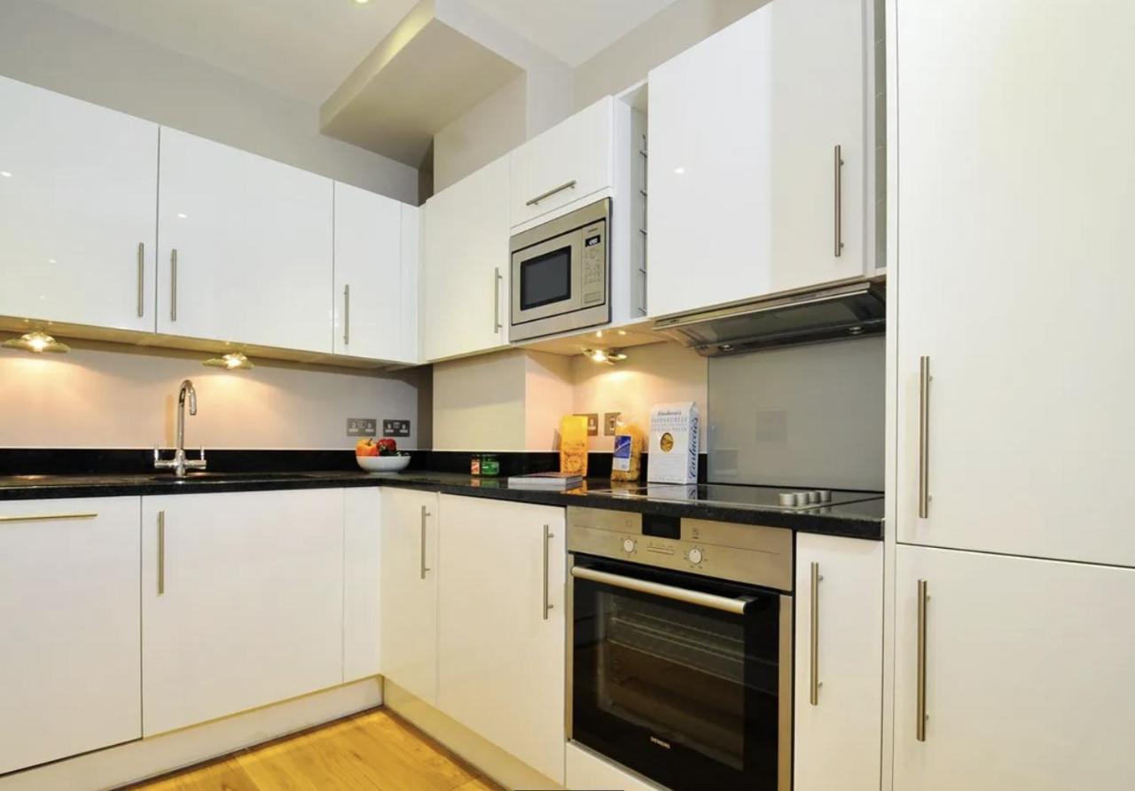 Entire London Studio With Kitchenette Apartment ภายนอก รูปภาพ